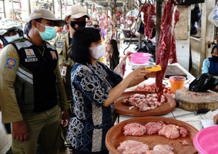 Pastikan Penjualan Kepokmas Aman, Satpol PP Salatiga Sidak ke Pasar