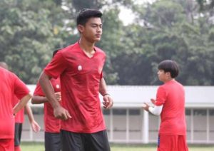 Pesepakbola muda PSIS Semarang Bahril Fahreza kini bergabung dengan tim senior dan berkesempatan ikut dalam kompetisi Liga 1 2021