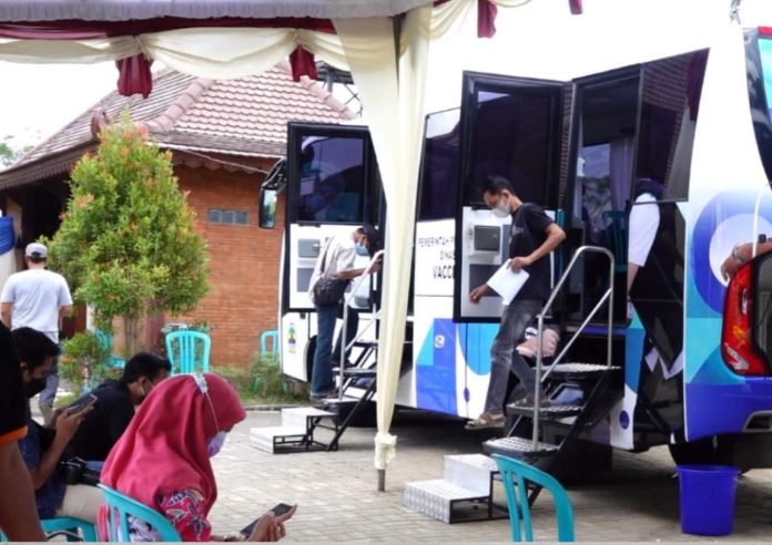 Layani 1435, Vaccine Mobile Pemprov Jateng Terus Bergerak LAYANI 1435, VACCINE MOBILE PEMPROV JATENG TERUS BERGERAK