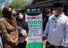 ACT Bagikan Makanan Gratis di TPA Menggunakan Food Truck