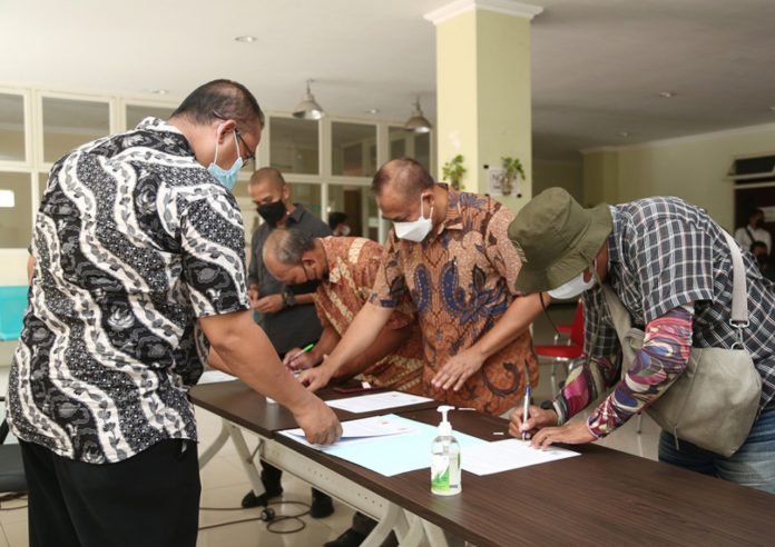 Hiburan Umum di Surabaya Diizinkan Beroperasi Kembali Hiburan Umum di Surabaya Diizinkan Beroperasi Kembali