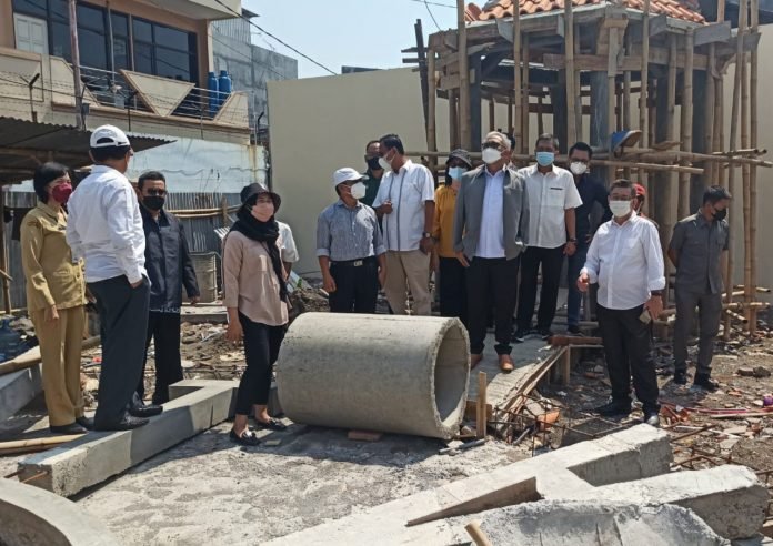 Pembangunan Taman MT Haryono Menjadi RTH Capai 50 Persen Pembangunan Taman MT Haryono Menjadi RTH Capai 50 Persen