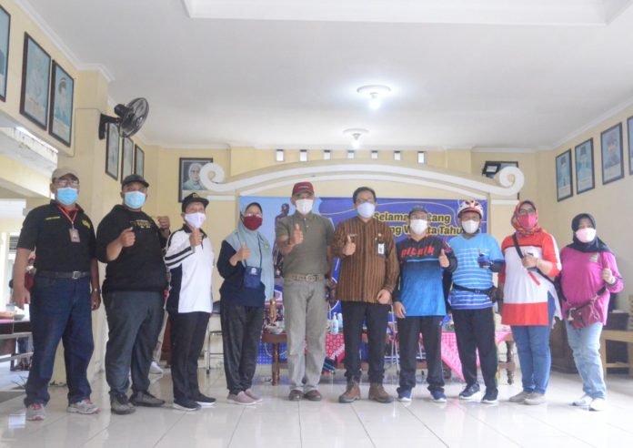 YoGowes Monalisa Berakhir di Taman Makam Pahlawan YoGowes Monalisa Berakhir di Taman Makam Pahlawan