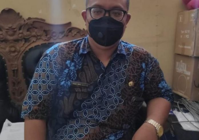 Beredar Pesan Hoaks Terkait Kenaikan UMK Rembang Beredar Pesan Hoaks Terkait Kenaikan UMK Rembang