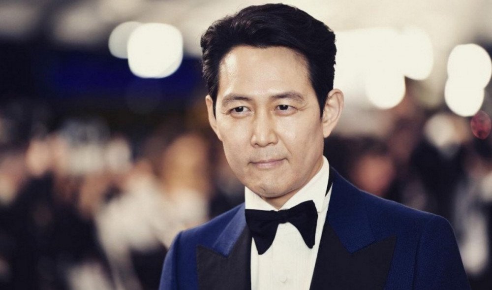 Pulang dari Emmy Awards, Lee Jung Jae Positif Covid-19